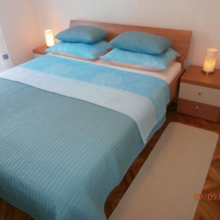 Apartman 洛夫兰 外观 照片