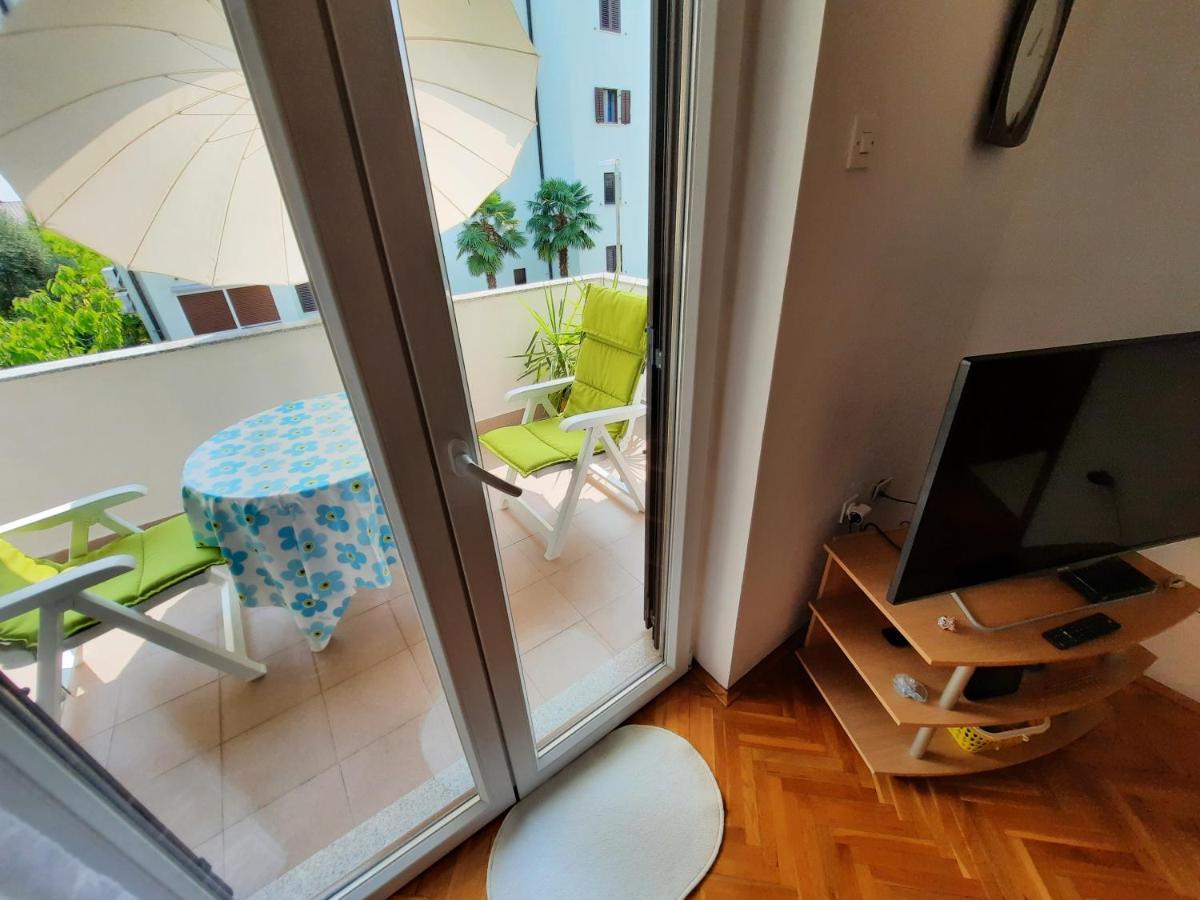 Apartman 洛夫兰 外观 照片