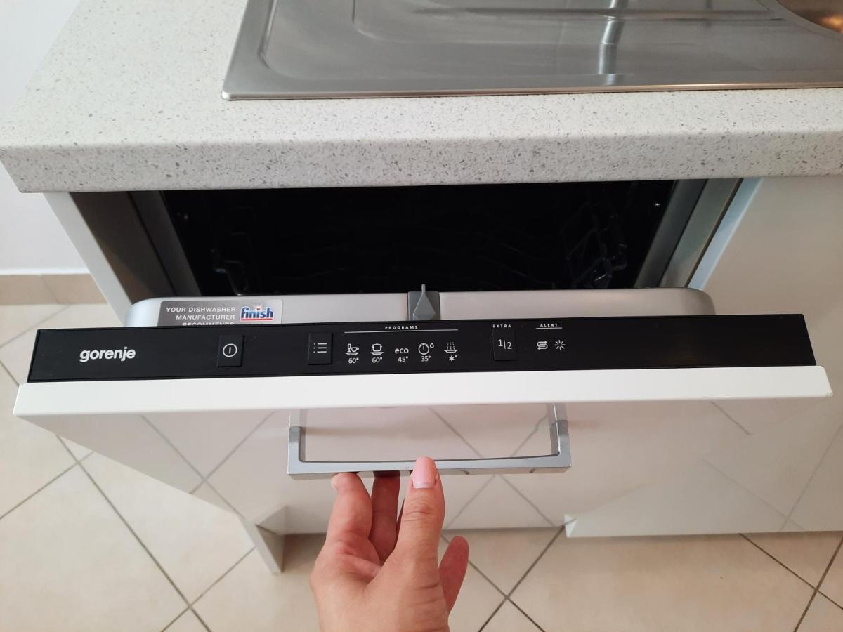 Apartman 洛夫兰 外观 照片