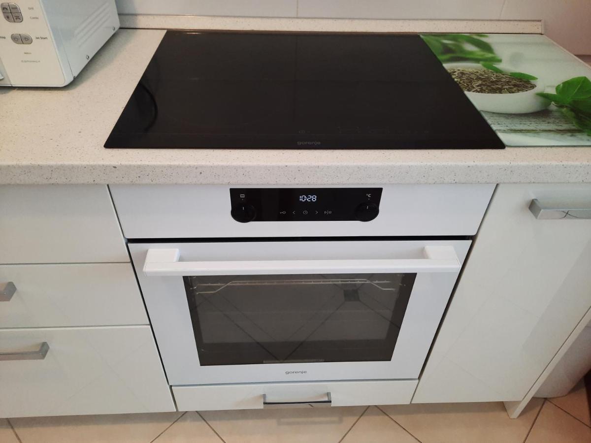 Apartman 洛夫兰 外观 照片