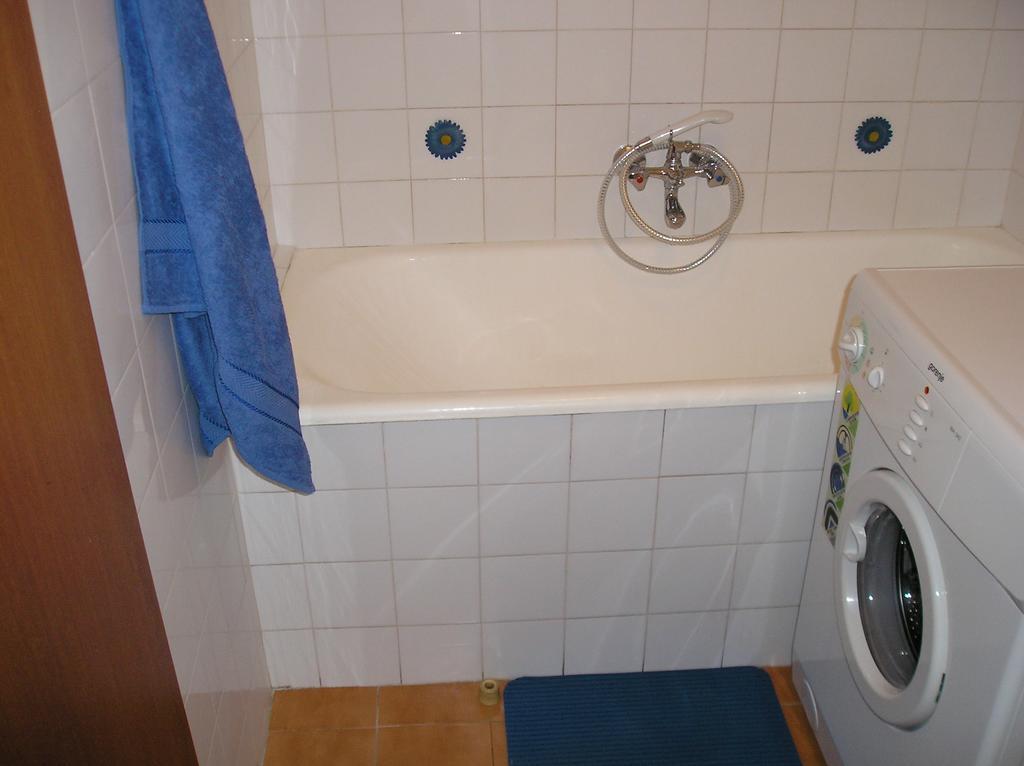 Apartman 洛夫兰 外观 照片